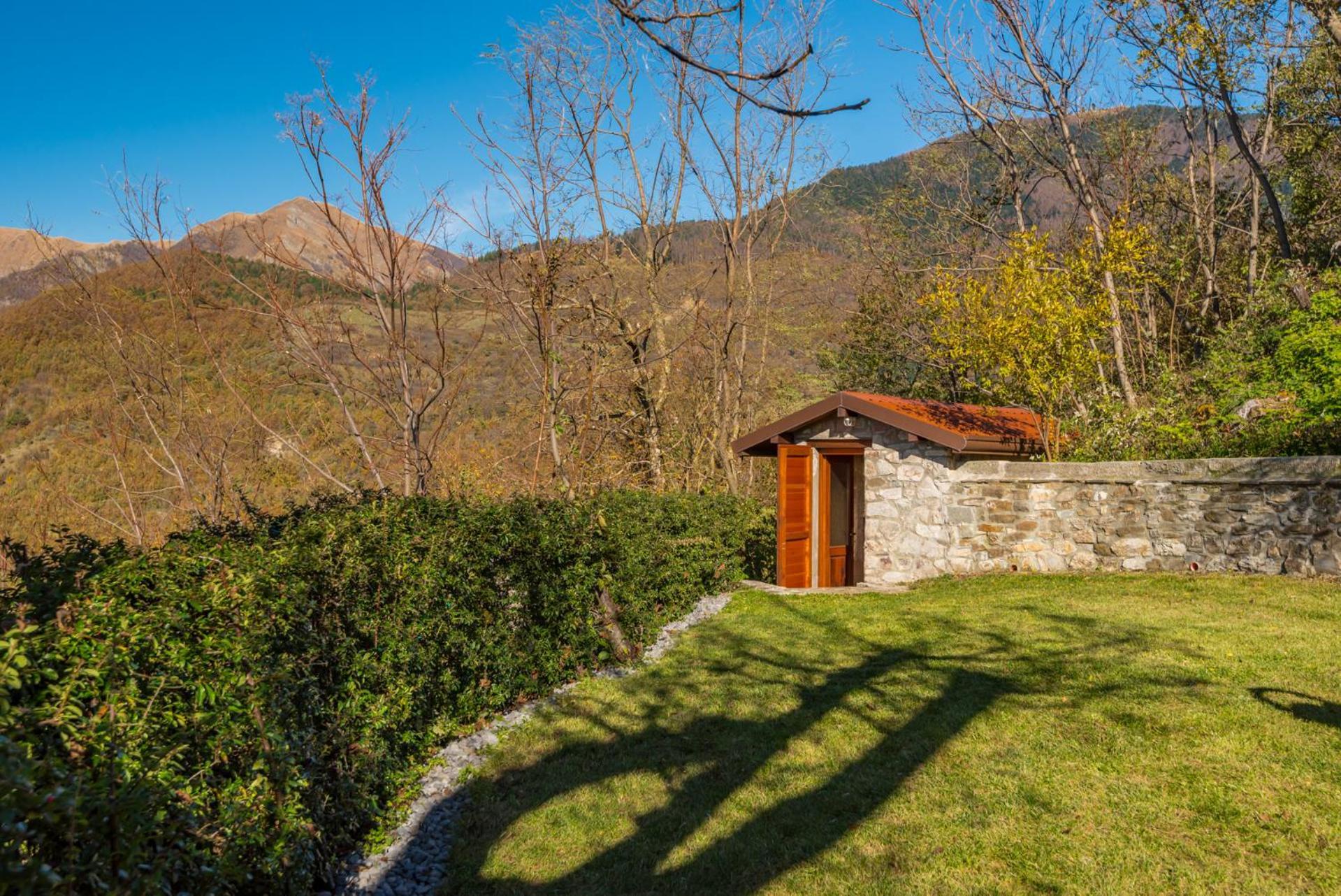 Vivi Luxury Country House Comano  Екстериор снимка