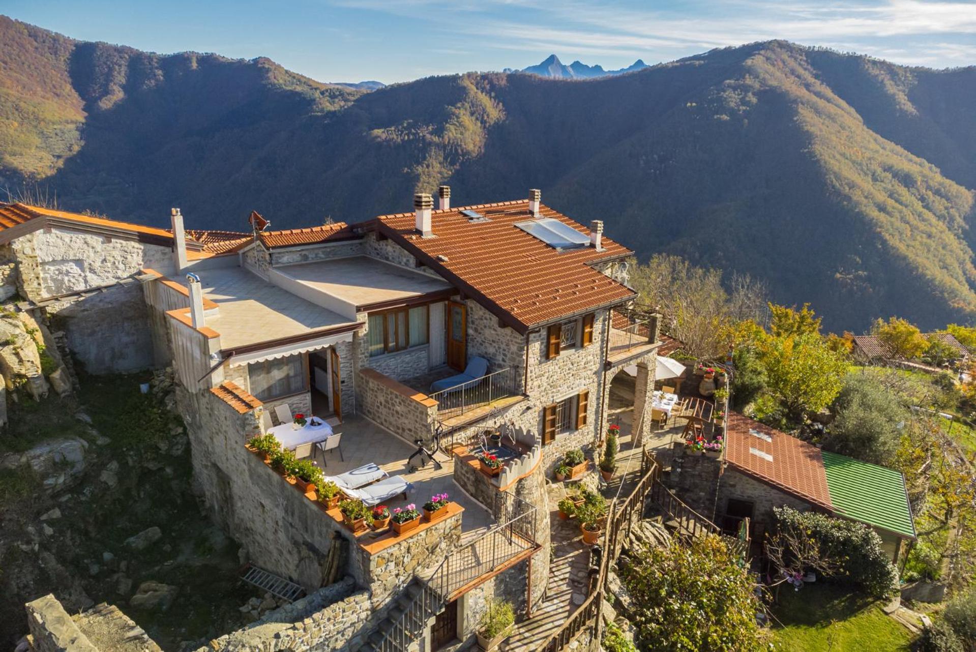 Vivi Luxury Country House Comano  Екстериор снимка