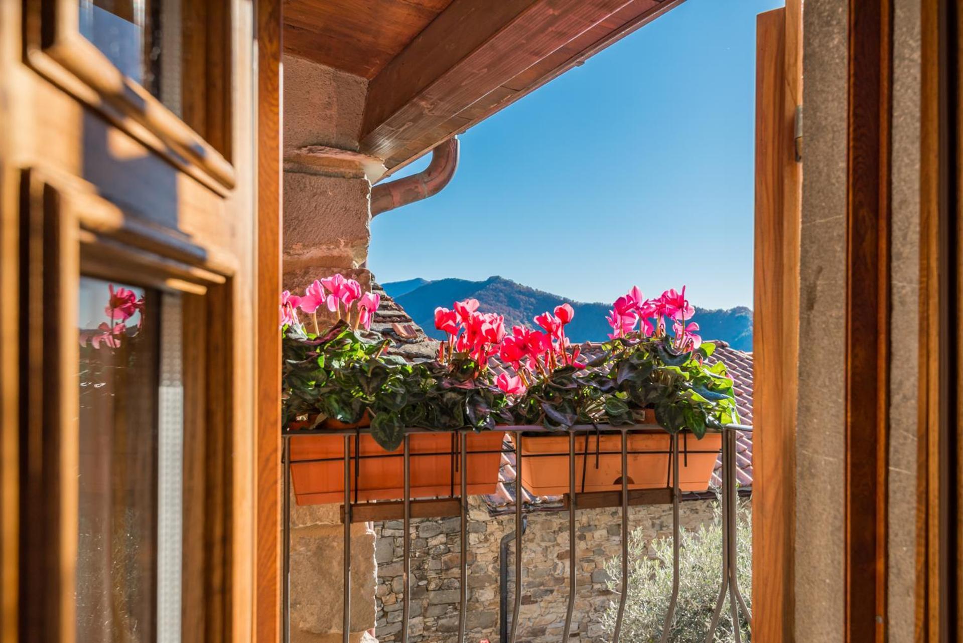 Vivi Luxury Country House Comano  Екстериор снимка