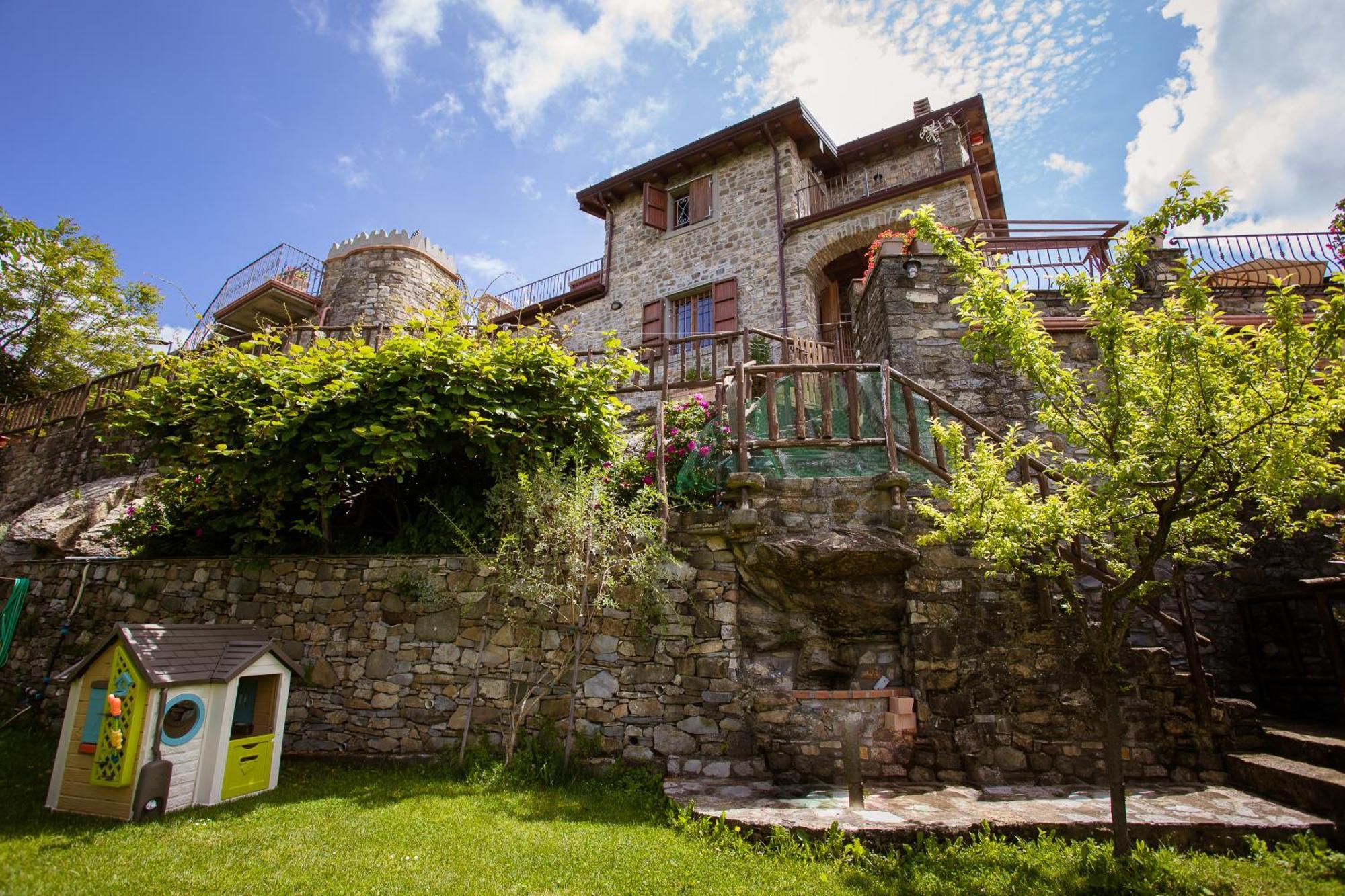 Vivi Luxury Country House Comano  Екстериор снимка